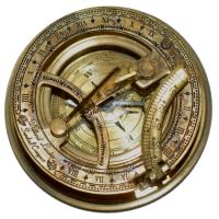 Kompass mit Sonnenuhr